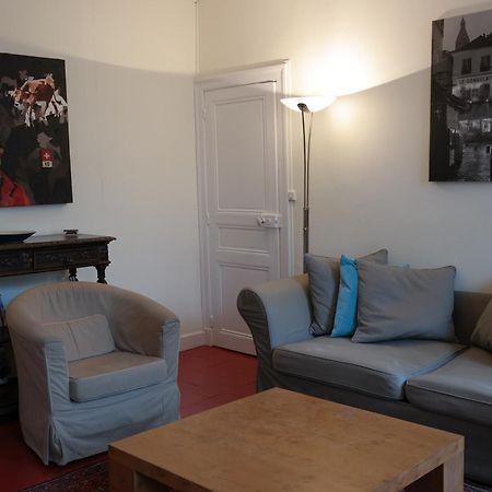 Penthouse Apartment Overlooking Place Carnot Carcassonne Extérieur photo