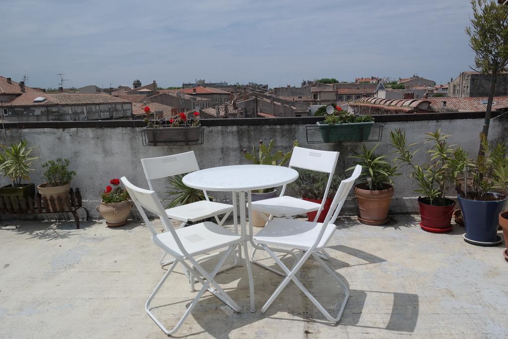 Penthouse Apartment Overlooking Place Carnot Carcassonne Extérieur photo